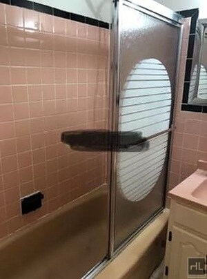 Building Photo - 2053 E 53rd Pl