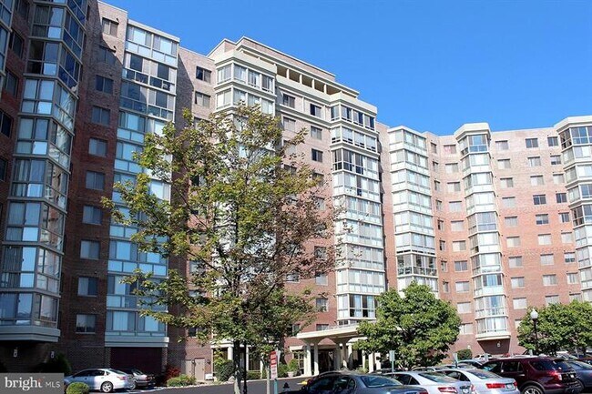 Building Photo - 3100 N Leisure World Blvd