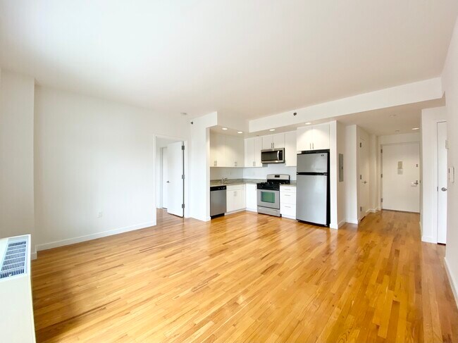 Building Photo - 620 W 143rd St