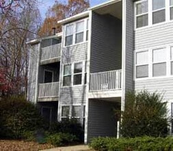 Building Photo - 1308-301 Hillbrow Ln
