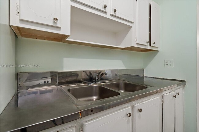 Foto del edificio - 1420 Atlantic Shores Blvd