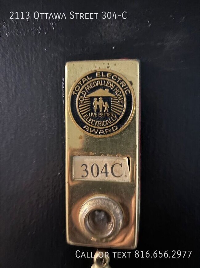 Foto del edificio - 2113 Ottawa St