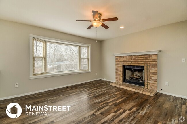Building Photo - 6909 Sproul Ln