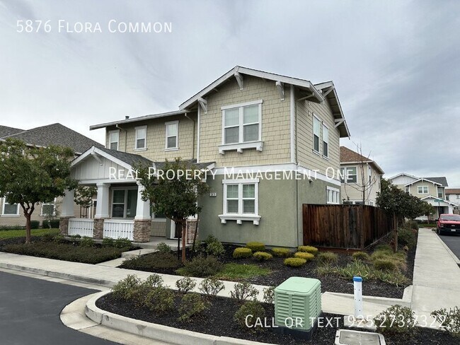 Building Photo - 5876 Flora Common