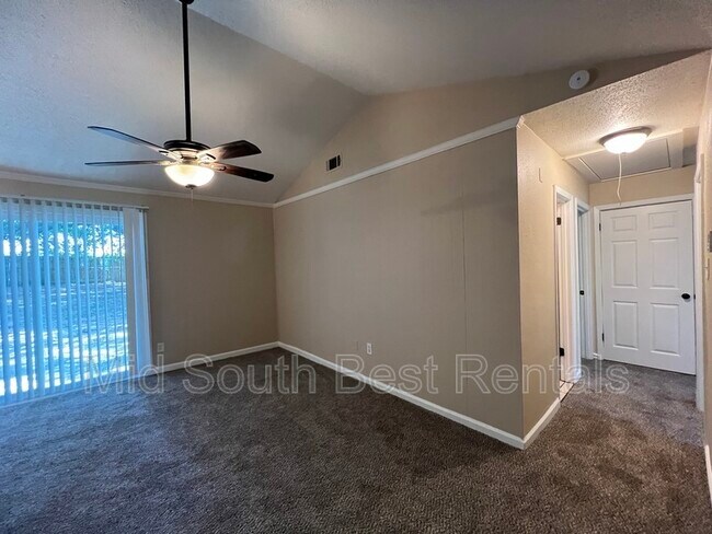 Building Photo - 5328 Plover Dr