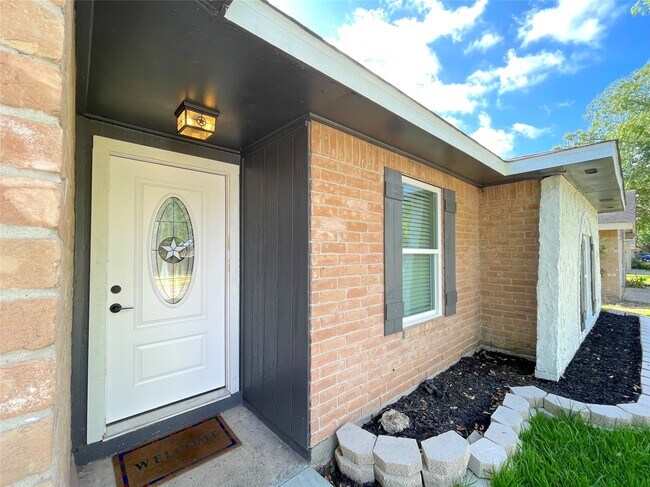 Foto del edificio - 10015 Old Towne Ln