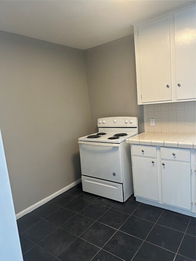 Foto principal - 5902 Ardmore St