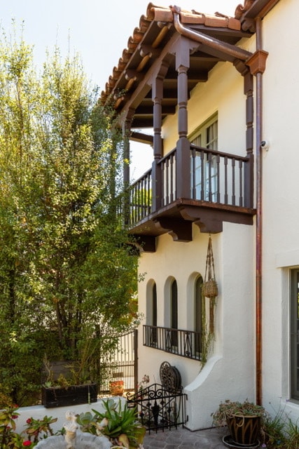 balcony - 4918 Angeles Vista Blvd