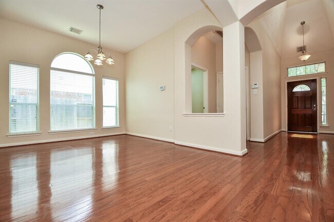 Building Photo - 6007 Lamb Creek