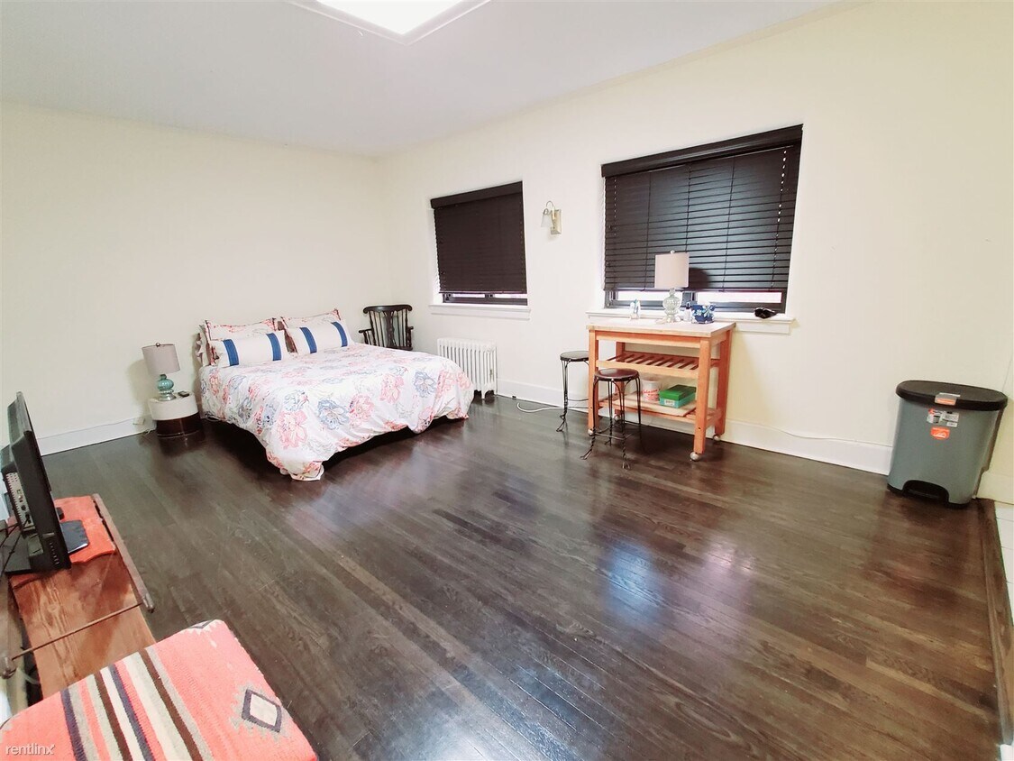 Building Photo - Studio, 1 bath Condo - 65 Bedford St