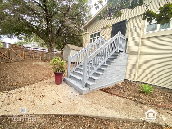 Foto del edificio - Charming 3bd/2ba Home on Sonoma Highway
