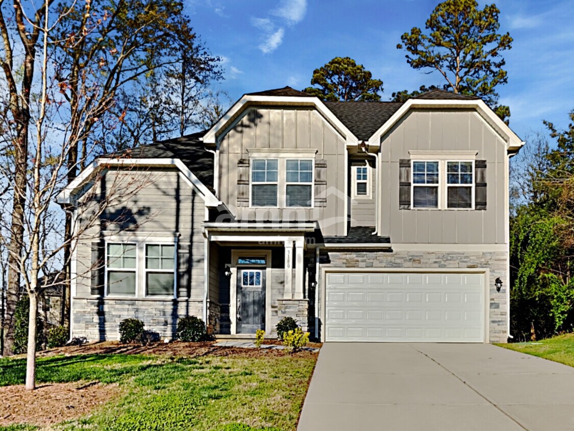 Foto principal - 3180 Greystoke Ct