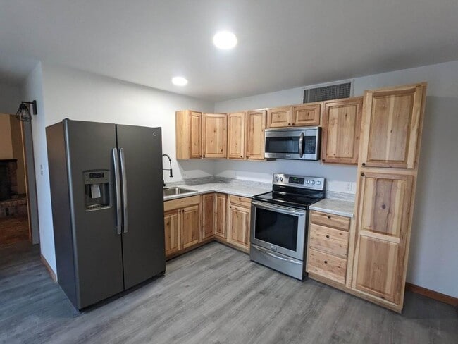 Photo - 2005 Gunnison Ave House