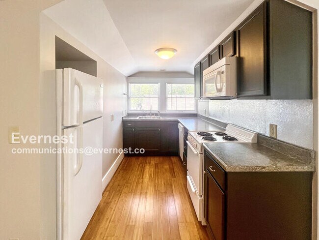 Foto del edificio - 801 Willow St