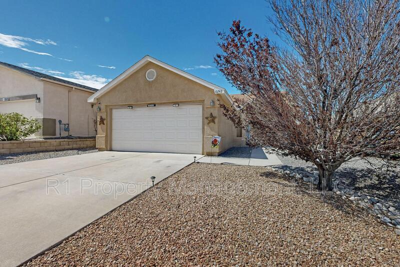 Foto principal - 10743 Antler Tool Rd SW