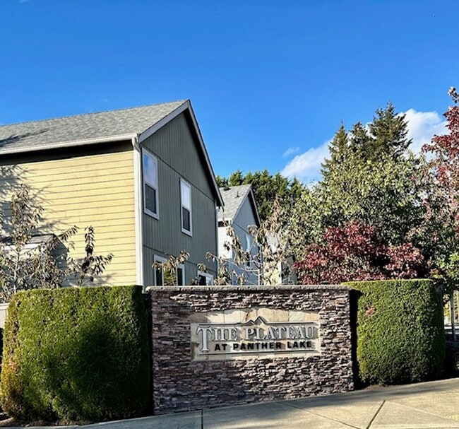 Building Photo - Roomy 4-Bedroom Home in Quiet Panther Lake Location