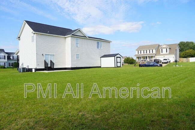 Building Photo - 115 Scotland Dr