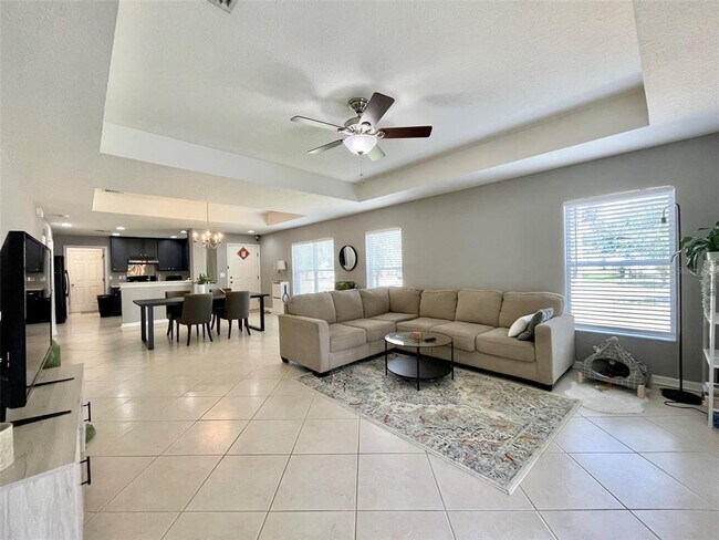Building Photo - 8227 Midnight Sun Ct