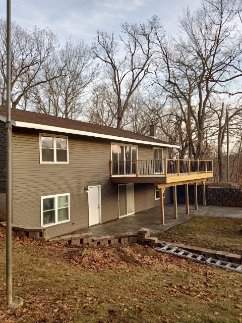 Building Photo - 489 Cedar River Rd