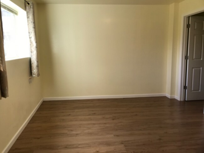 Building Photo - 2965 Wendys Way