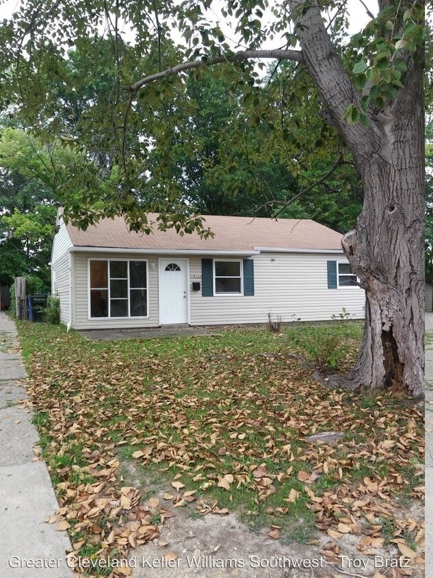 Primary Photo - 19224 Nottingham Rd