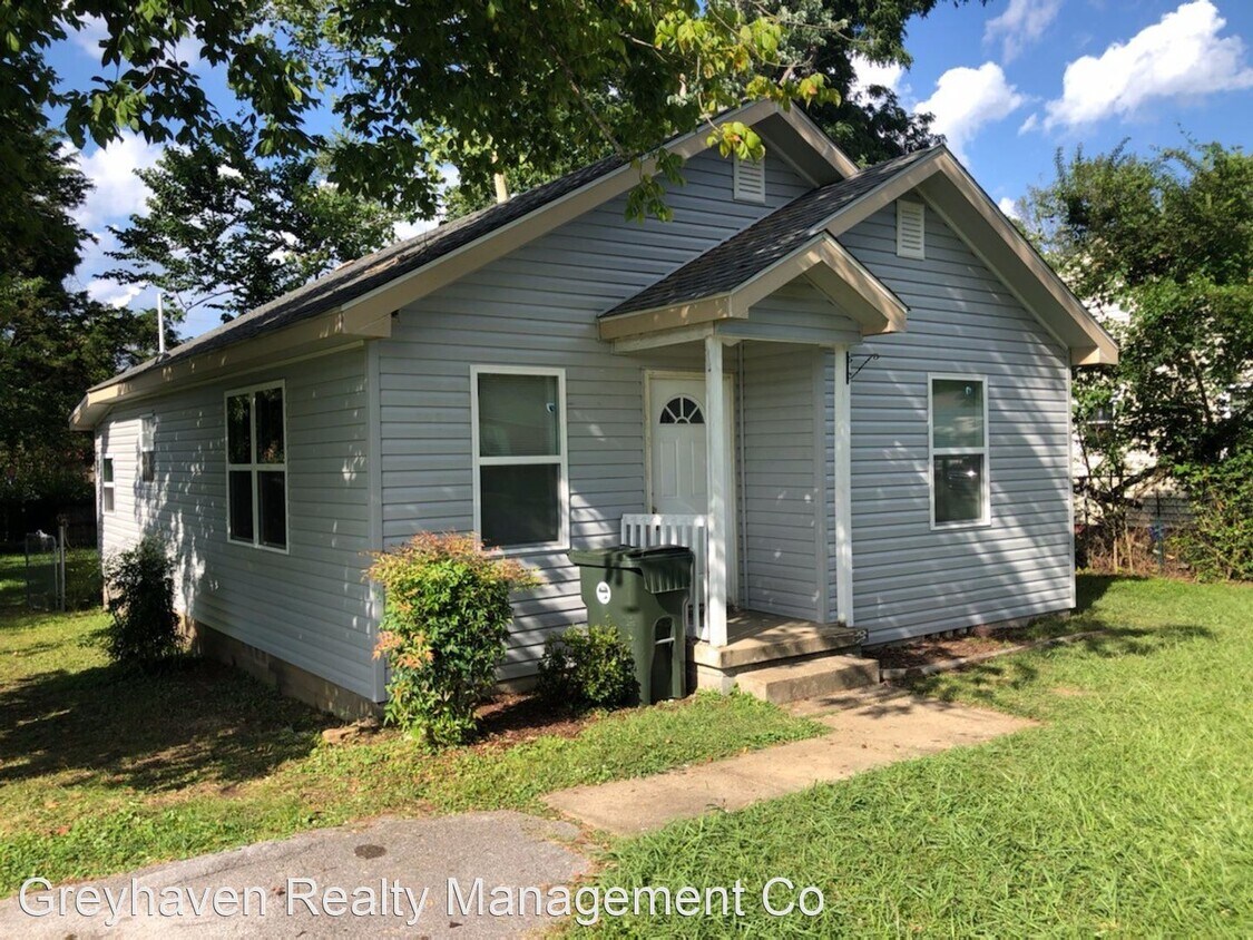 2 br, 1 bath House 5011 Carolyn Drive House for Rent in Chattanooga