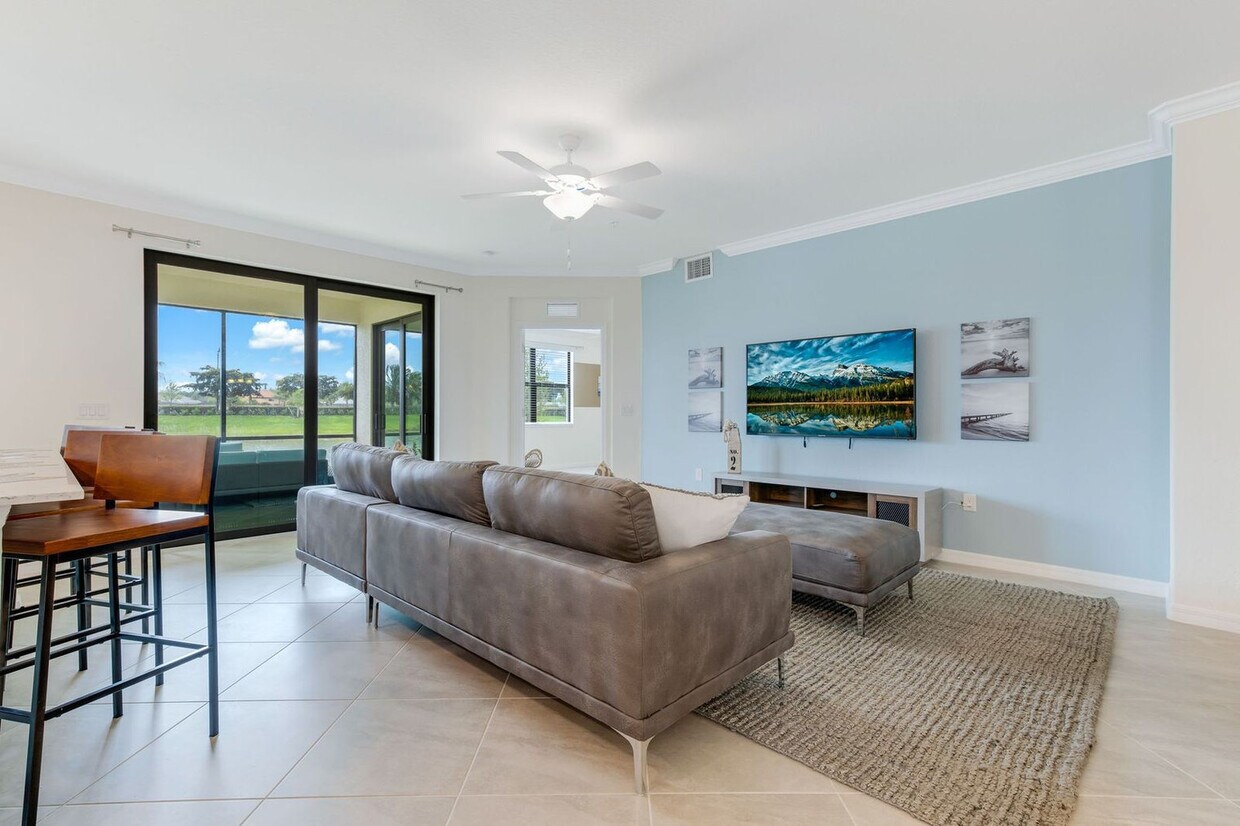 Foto principal - 12043 Hawthorn Lake Dr
