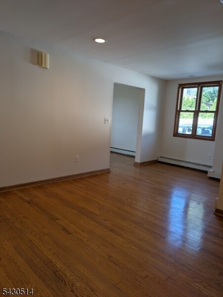 Foto del edificio - 556 Totowa Rd