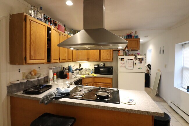 Building Photo - 23 Saint Cyprians Pl