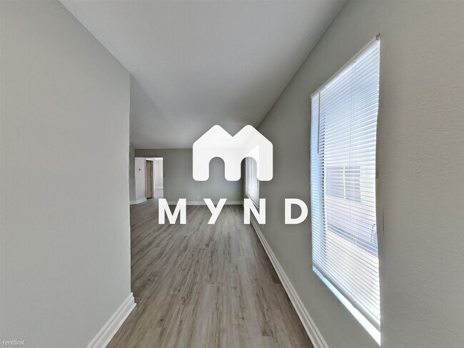 Building Photo - 4 br, 2.5 bath House - 6271 Stone Hollow Ave