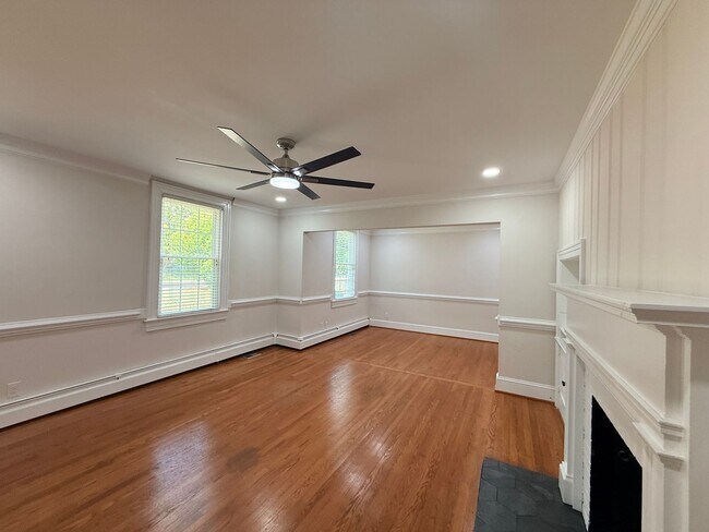 Foto del edificio - 1503 Branch St NW