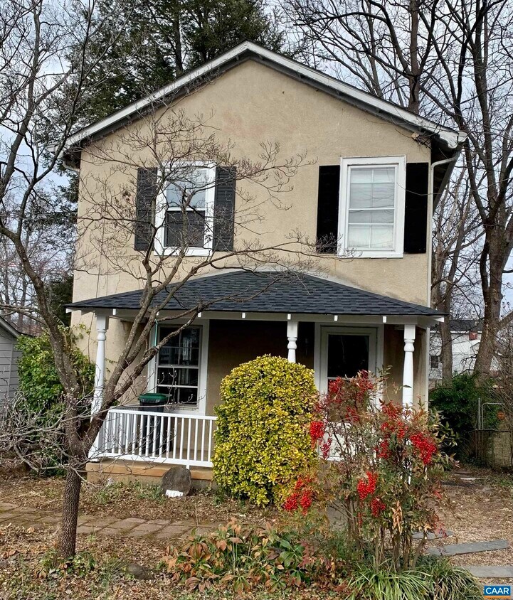 Primary Photo - 611 Belmont Ave