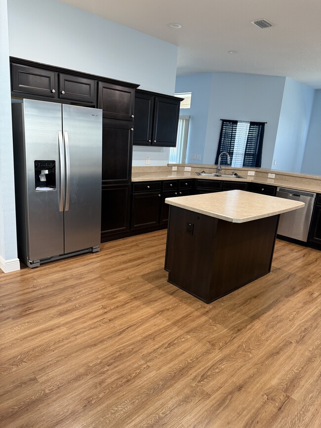 Foto del edificio - 2434 Dividing Creek Path