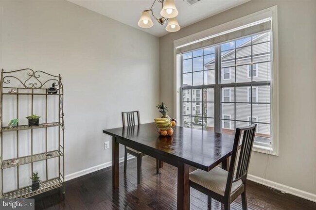 Foto del edificio - 43049 Clarks Mill Terrace