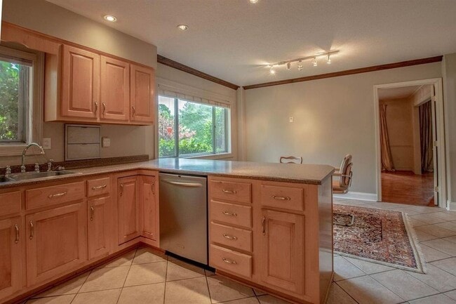 Photo - 5646 Glade View Dr House