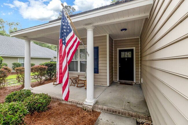 Foto del edificio - 232 Cottonham Ct