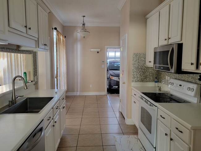 Building Photo - 1625 Osprey Pointe Dr