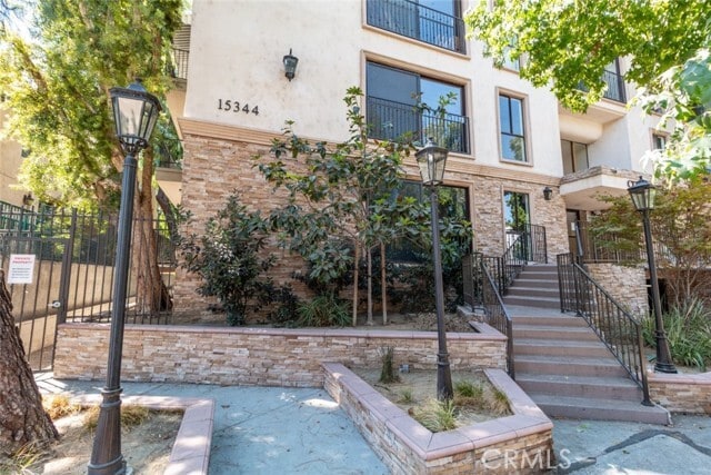 Building Photo - 15344 Weddington St