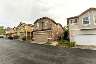 Building Photo - 28225 Clementine Dr