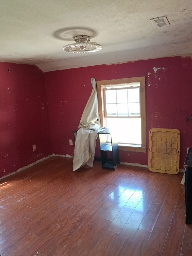 Building Photo - Now Available!  - $590 Month / $900 Down