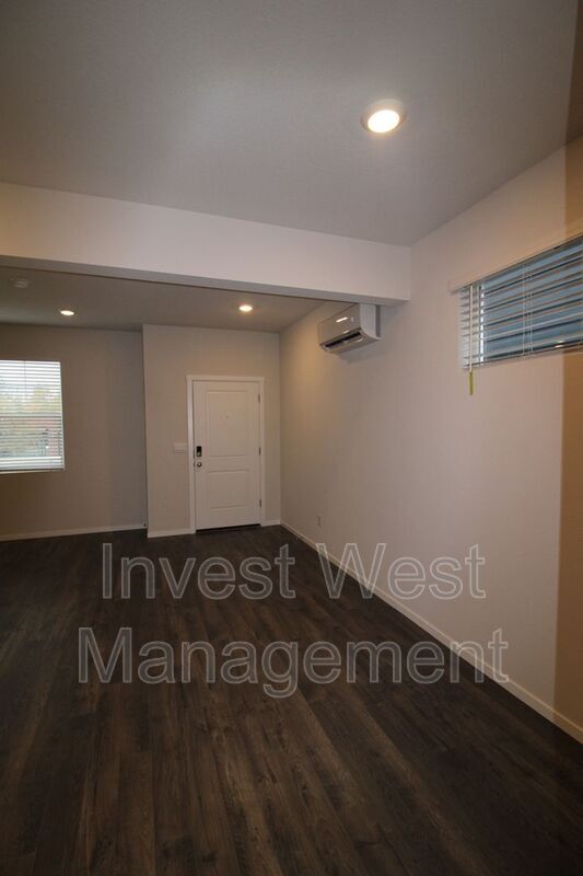 Foto del edificio - 2613 NE 115th Pl.