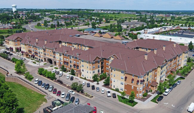 Foto del edificio - City Walk at Woodbury