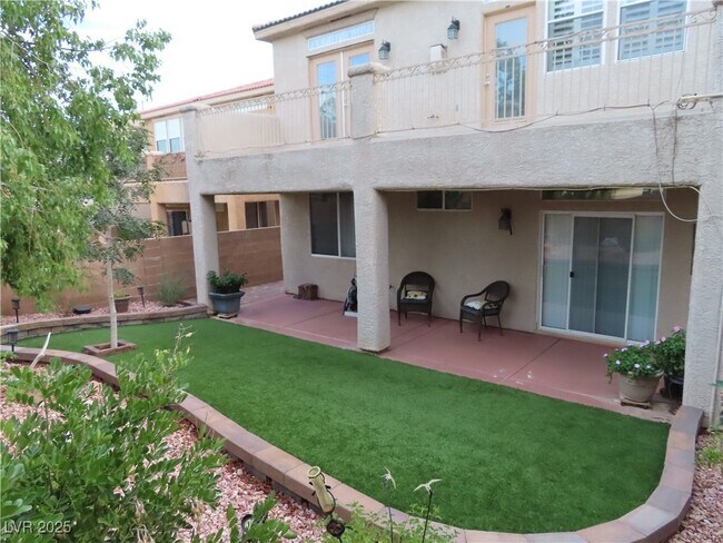 Foto del edificio - 4318 Via Dana Ave