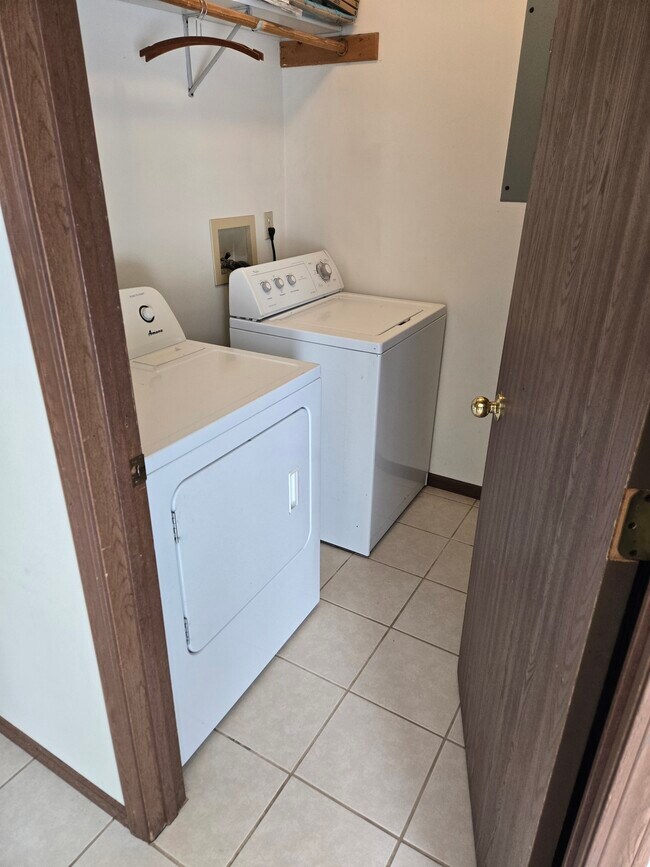 Foto del edificio - 521 Franklin St