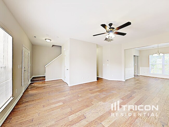 Foto del edificio - 8716 Rozumny Dr