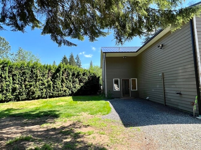 Building Photo - 20228 133rd Dr SE