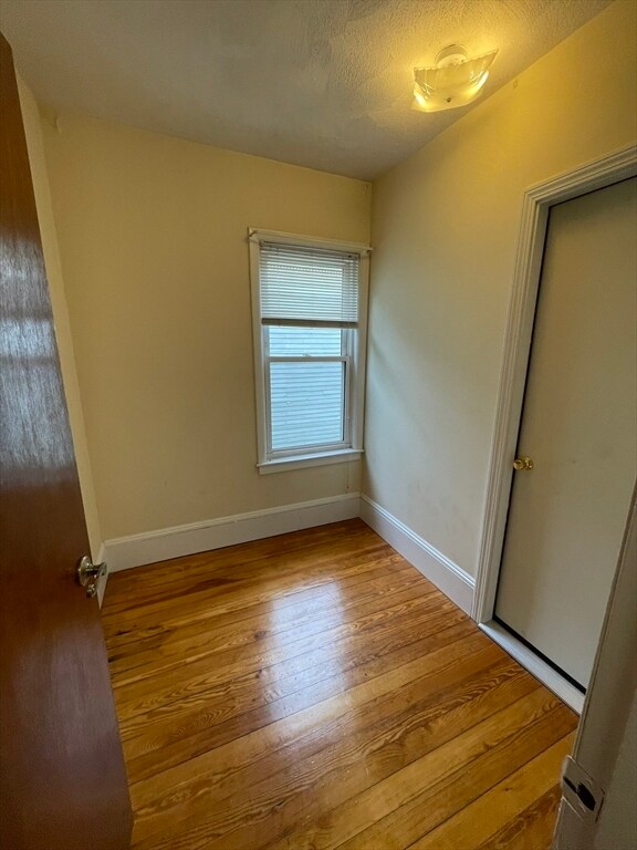 Building Photo - 6 Antrim St