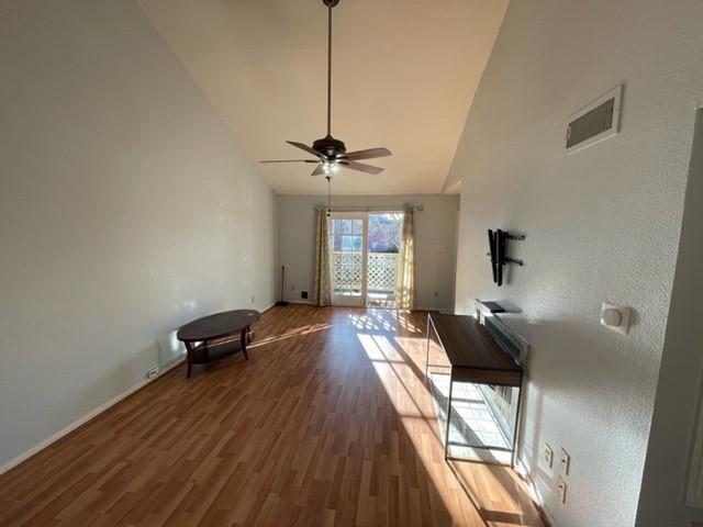 Foto del edificio - 8055 Cambridge St