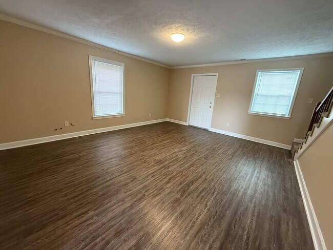 Foto del edificio - 226 Hickory Trail