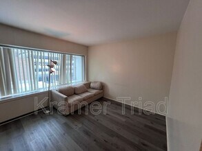 Building Photo - 555 E William St